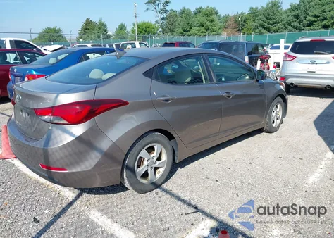 2014 Hyundai Elantra Se z USA, uszkodzony, nr VIN 5NPDH4AE8EH469505
